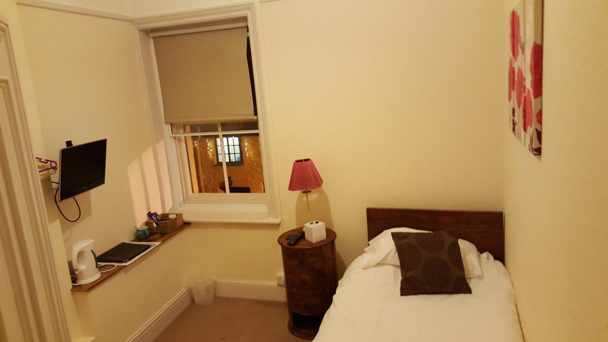 The Dolphin Hotel Wincanton Værelse billede