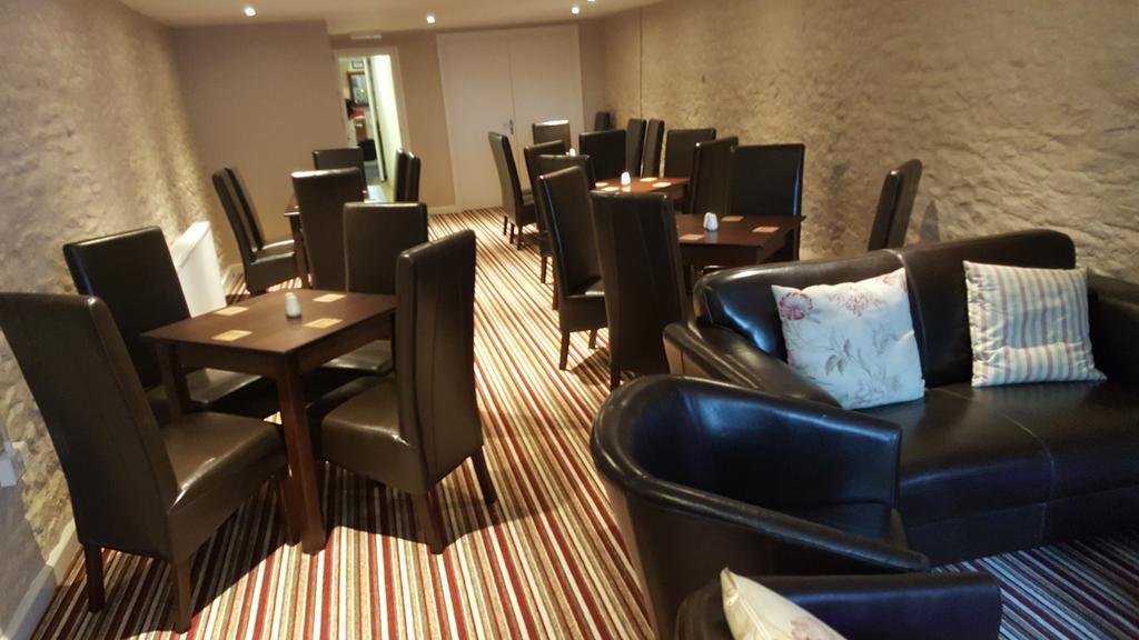 The Dolphin Hotel Wincanton Eksteriør billede