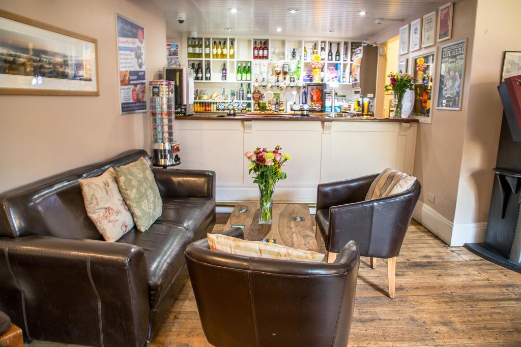 The Dolphin Hotel Wincanton Eksteriør billede